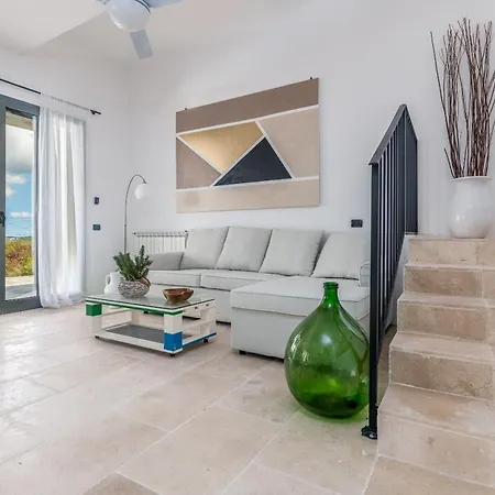 Mame Ostuni